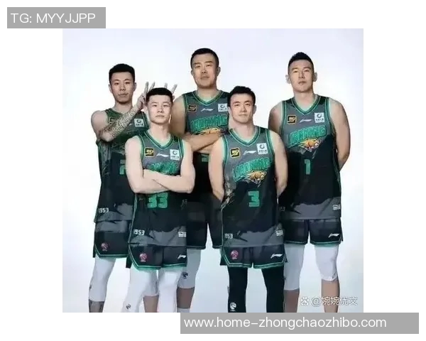 中国男篮新阵容解析：外线重塑锋线老将加盟内线三巨头稳固防线