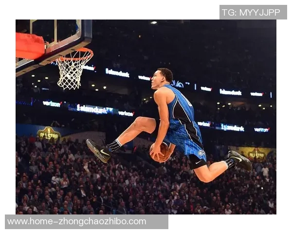 拉文与戈登的精彩对决谁能在赛场上笑到最后